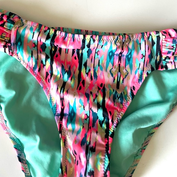 SHADE & SHORE multicolor watercolor print side shirred low bikini bottoms -small - Picture 7 of 10